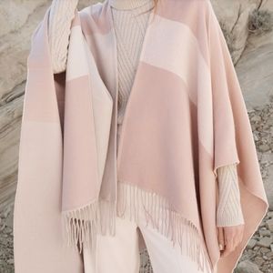 Scarfigan with fringe